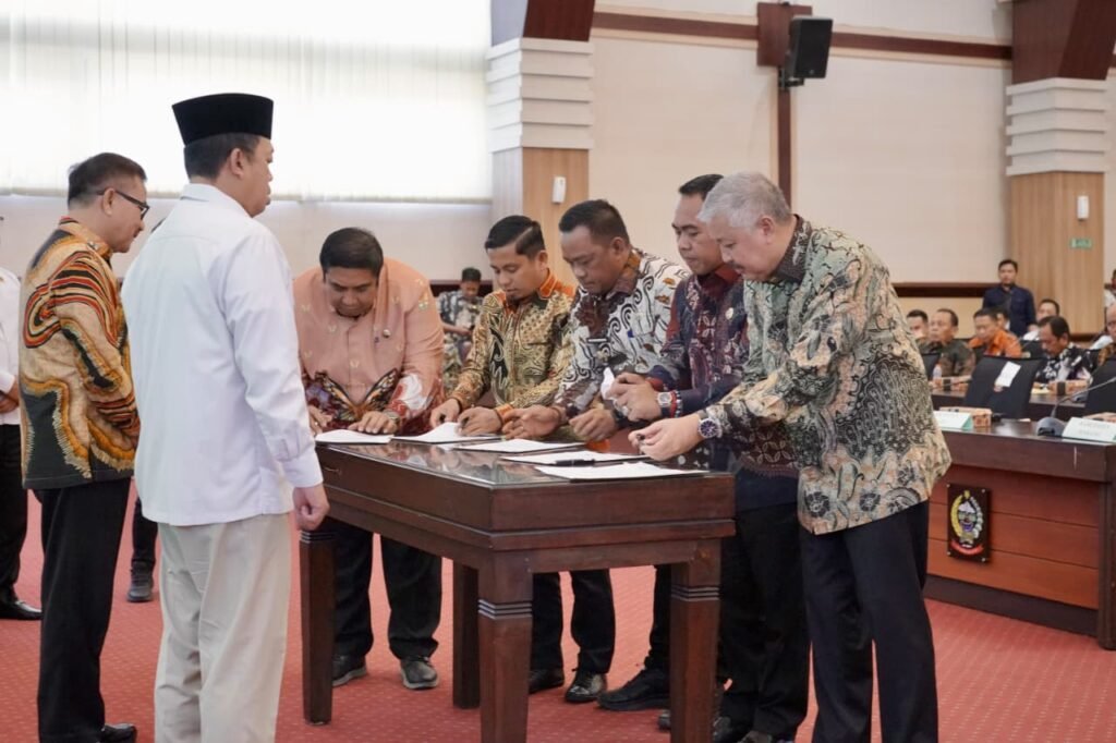Menteri ATR/BPN Minta Kepala Daerah Lindungi Lahan Pertanian, Sulsel Lampaui Target LP2B 7 134734 1024x682 1