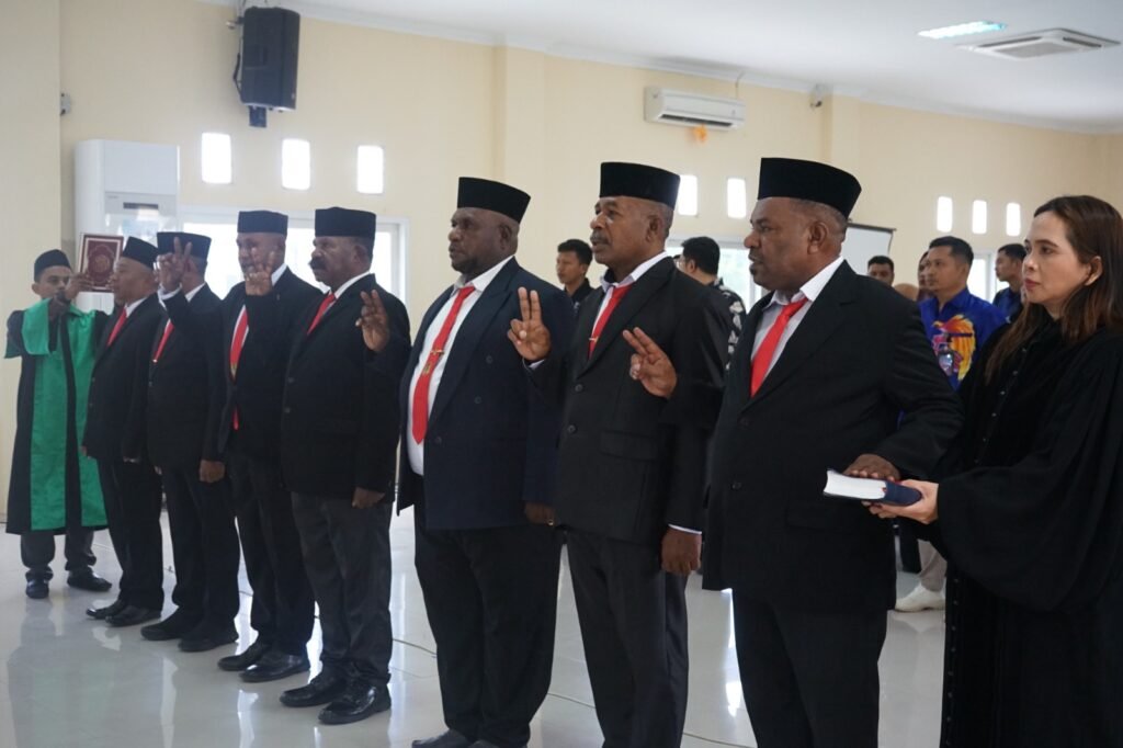 Satpol PP Papua Barat Daya Kini Punya Tujuh PPNS Baru, Siap Perkuat Penegakan Perda 2 136584 1024x682 1