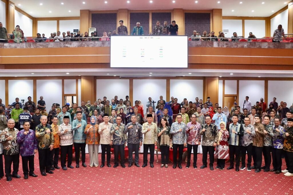 ATR/BPN Gandeng KPK dan Pemda se-Sultra, Perkuat Pencegahan Korupsi dan Tingkatkan Ekonomi Daerah 4 15686 1024x683 1