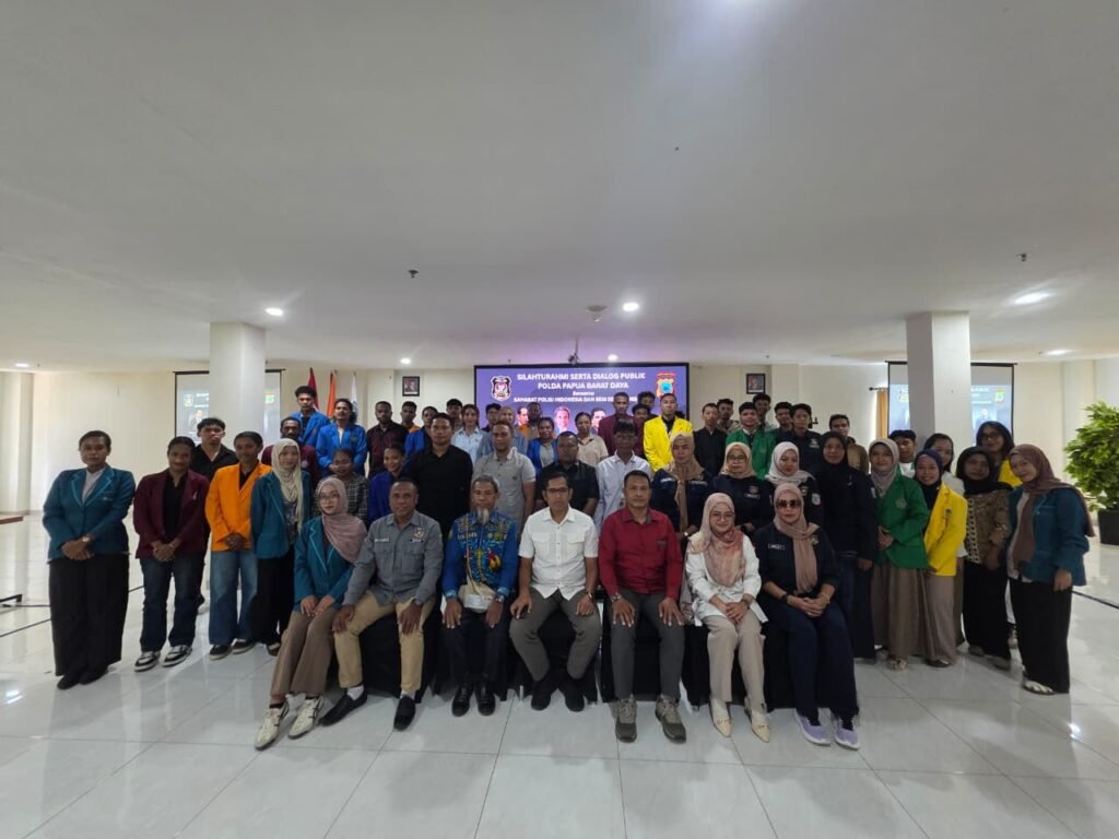 Polda Papua Barat Daya Perkuat Literasi Digital Bersama BEM Se-Sorong Raya 3 166132 1024x768 1