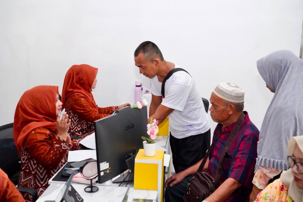 Menteri Nusron Pastikan Layanan Pertanahan Aceh Tamiang Pulih Pascabencana, Dorong Digitalisasi Arsip 7 168993 1024x683 1