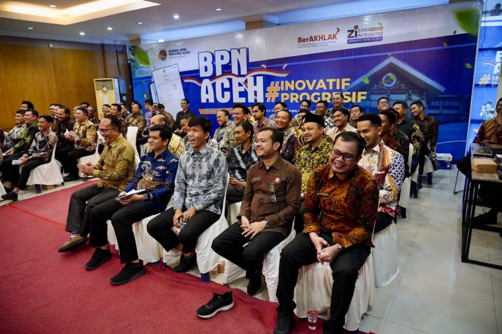 Menteri ATR/BPN Tekankan Transformasi Layanan Pertanahan Berorientasi pada Kepuasan Masyarakat 1 174426 1024x683 1