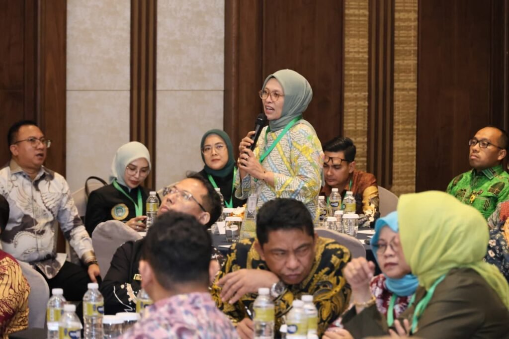 Menteri Nusron Dorong Sinergi IPPAT dan Pemda Percepat Layanan Pertanahan 9 177843 1024x682 1