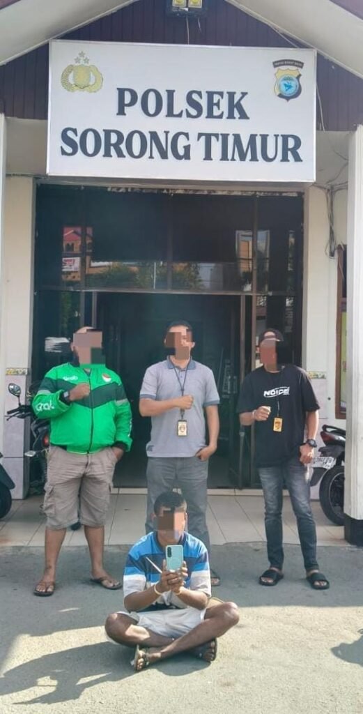 Team Paniki Polsek Sorong Timur Ringkus Spesialis Curas di Malanu 1 178486 521x1024 1