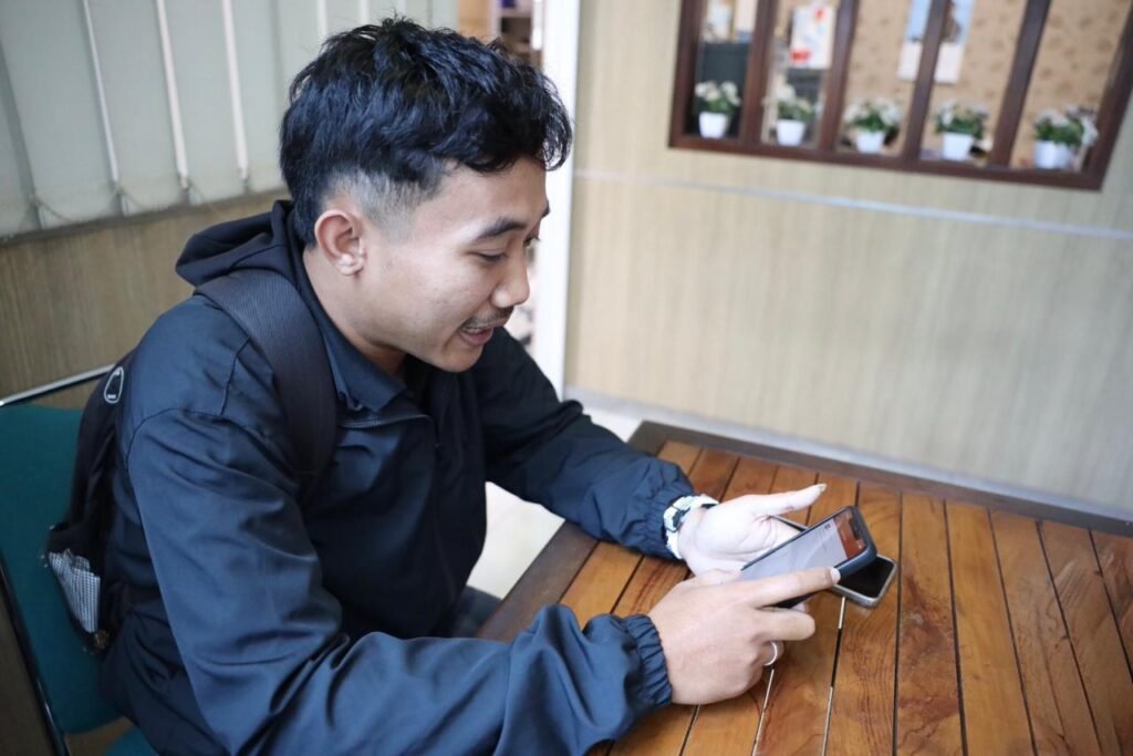 Pantau Berkas Tanah Kini Lebih Mudah, Warga Semarang Akui Terbantu Aplikasi Sentuh Tanahku 1 20204 1024x683 1