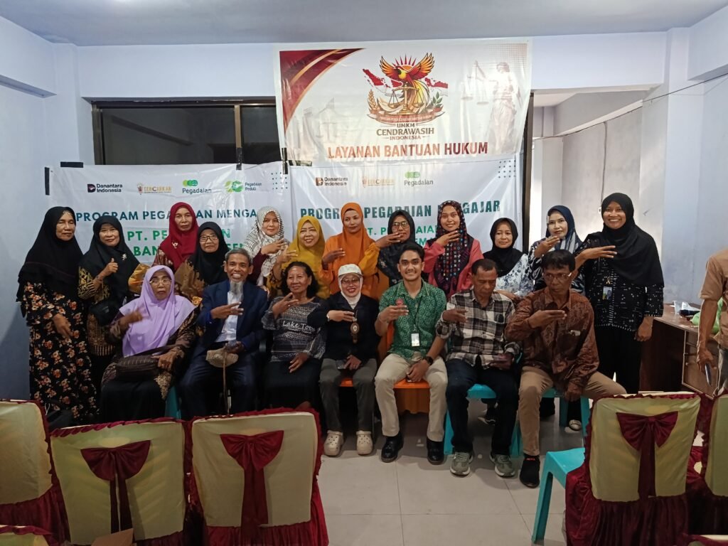 Pegadaian dan LBH UMKM Cendrawasih Indonesia Beri Solusi Modal dan Pendampingan bagi UMKM 9 72181 3 1024x768 1