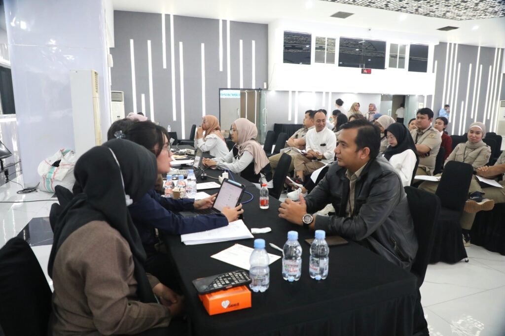 Ratusan Pegawai ATR/BPN Ikut Cek Kesehatan Gratis, Deteksi Dini Hipertensi hingga Diabetes 5 98890 1024x682 1